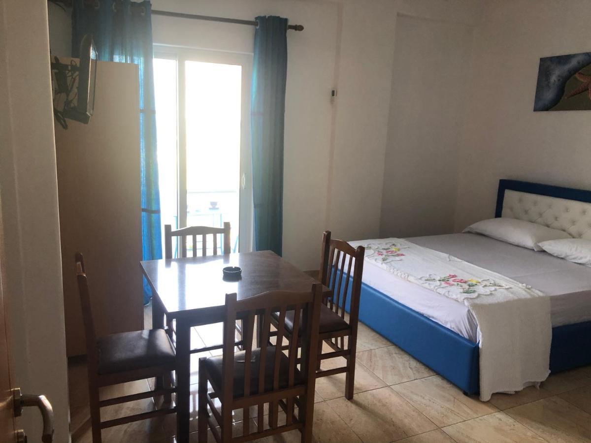 Romantika Shengjin Luaran gambar